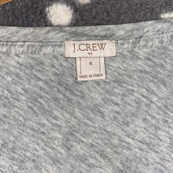 Two lace tshirts - Picture 2 of 7